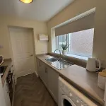 Birks Terrace - 2 Bedroom - Sleeps 4 *