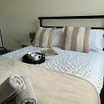 Birks Terrace - 2 Bedroom - Sleeps 4 *